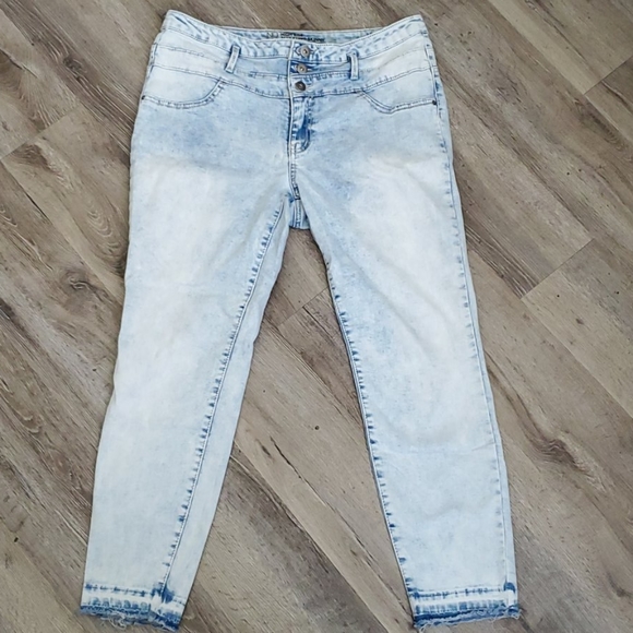 NOBO Denim - NOBO Light Wash High Rise Sculpting Skinny Jeans